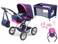 Une poussette bleue avec des accents roses, un berceau, un porte-bébé et des accessoires pour poupées.
