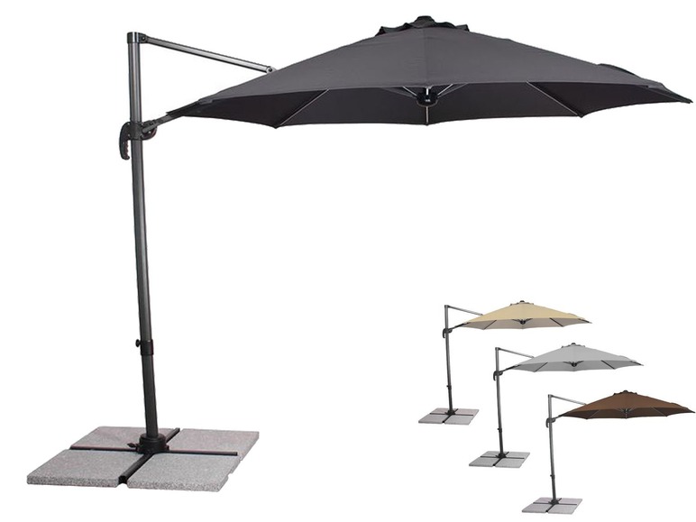 Un parasol déporté gris avec différentes variations de couleurs.