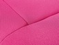 Tissu en maille rose avec une surface lisse.