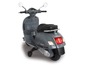 Scooter électrique pour enfants de style Vespa, couleur gris.