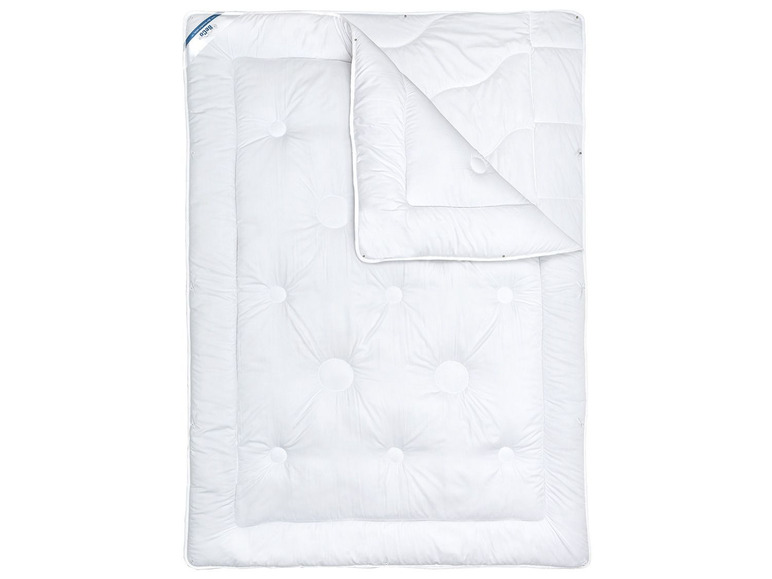 Une couette blanche de la marque BECO.
