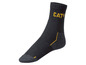 Chaussettes Caterpillar noires avec des accents jaunes.