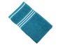Une serviette turquoise avec des rayures blanches.