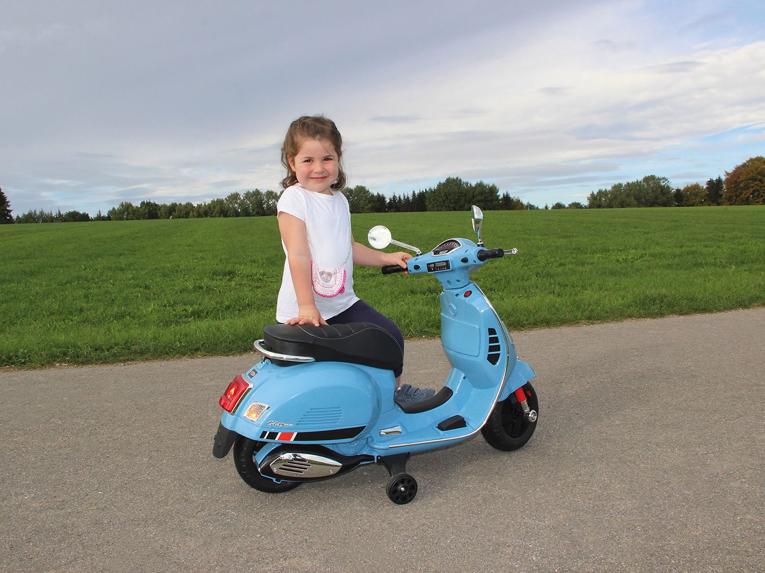 Scooter Électrique Vespa GTS 125 12V pour Enfants Neuf - vue 6