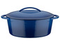 Une cocotte en fonte bleue avec couvercle.