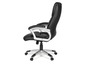 Chaise de bureau noire avec pieds et roulettes argentés.