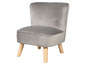 Chaise en velours gris avec pieds en bois.