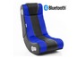 Un fauteuil de jeu bleu et noir avec des haut-parleurs Bluetooth.