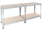 Deux étagères métalliques avec des tablettes en bois.