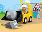 Lego Duplo avec un chargeur, un personnage et un gros rocher.