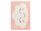 Un tapis rose avec un motif de nuage.