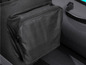 Un sac noir avec une poche zippée