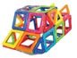 Blocs de construction magnétiques colorés en forme de carrés et de triangles.