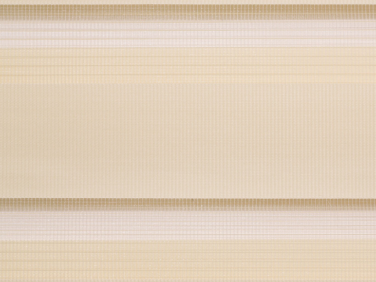 Stores horizontaux beiges avec des rayures blanches.