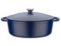 Une cocotte en fonte bleue avec un couvercle.