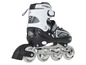 Patins à roulettes noirs avec des roues blanches et la marque Apollo.