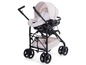 Une poussette Chicco avec un siège auto pour bébé.