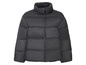Une veste d'hiver noire matelassée
