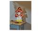 Lampe en bois en forme de champignons avec lumières LED, sur une table.