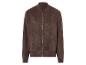 Une veste bomber marron en daim.
