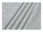 Tissu gris clair avec un motif de feuilles de fougère.