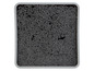 Une boîte de pâtes noires en forme d'étoiles.