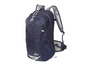 Un sac à dos bleu Crivit avec des panneaux en mesh.
