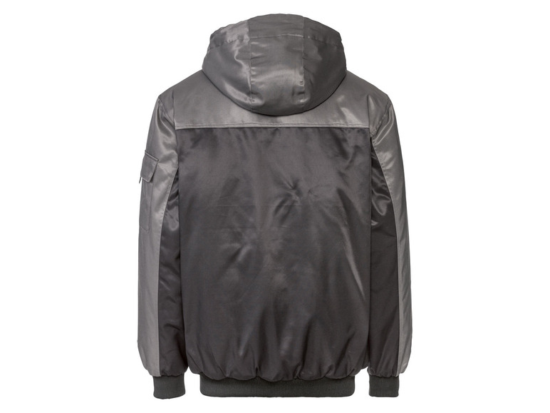 Une veste grise à capuche, idéale pour le travail.