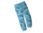 Pantalon de survêtement bleu avec un imprimé de pelleteuses.