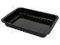 Plat de cuisson rectangulaire noir avec une surface brillante.