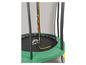 Un trampoline vert avec filet de sécurité et bordure jaune.