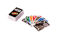 Jeu de cartes UNO Star Wars avec une pile et des cartes étalées, dont une carte Dark Vador.