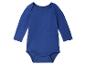 Un body bébé bleu à manches longues.