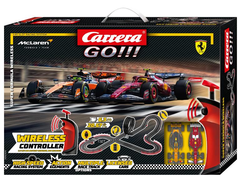 Circuit Carrera GO!!! Super Formula Wireless avec manettes sans fil et voitures.