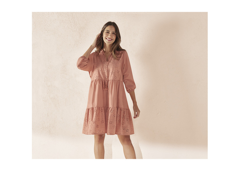 Aller en mode plein écran : esmara® Robe à broderies femme - Image 9