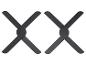 Deux supports en métal noir en forme de X.