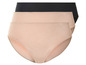 Trois paires de culottes: deux couleur peau et une noire.