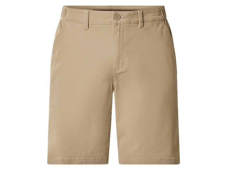 Shorts kaki pour homme avec taille élastique et poches.