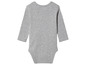 Un body bébé gris à manches longues.