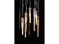 Guirlande lumineuse LED de Noël en forme de stalactites sur fond noir.