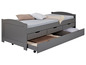 Un lit gris avec un espace de rangement, y compris des tiroirs et un lit gigogne.