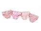Quatre culottes roses, dont une à rayures.