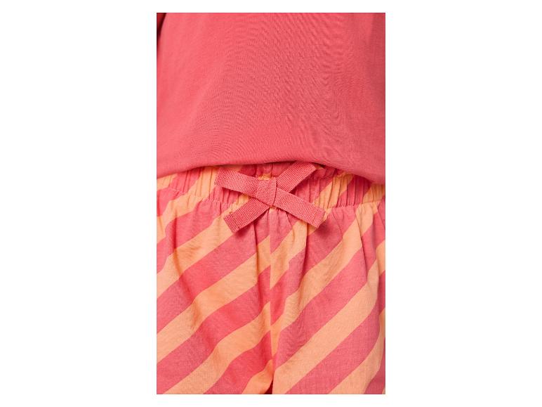 Pyjama rayé rose et orange : haut et short.