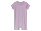 Combinaison pour bébé de couleur lilas.