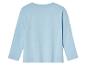 Un t-shirt bleu clair à manches longues pour enfant.