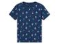 T-shirt bleu marine à manches courtes, motif bateaux stylisés.