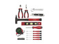Un ensemble d'outils Parkside comprenant un marteau, des pinces, un couteau, un niveau et des tournevis.