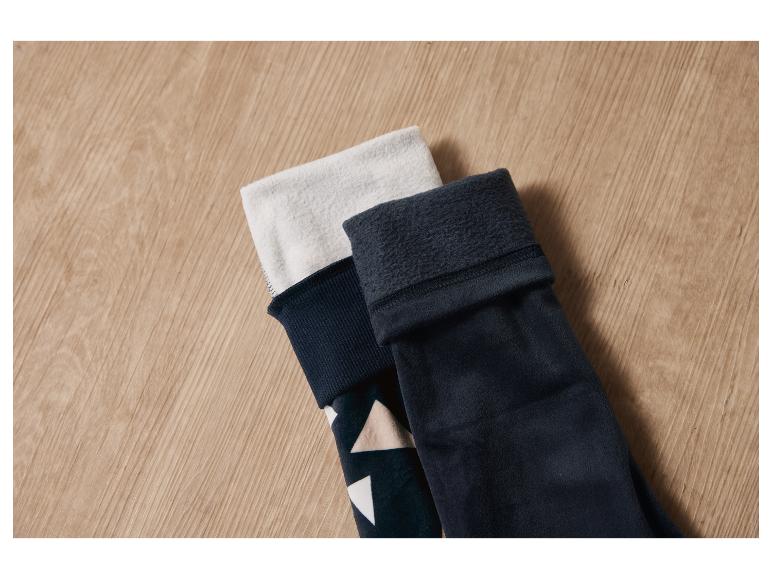 Deux paires de leggings chauds, un à motif géométrique et un bleu marine.