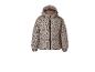 Doudoune beige pour enfant avec pois noirs et capuche.