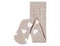 Collants beiges avec des coeurs blancs.